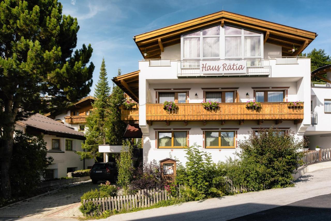 Haus Raetia Apartman Serfaus Kültér fotó