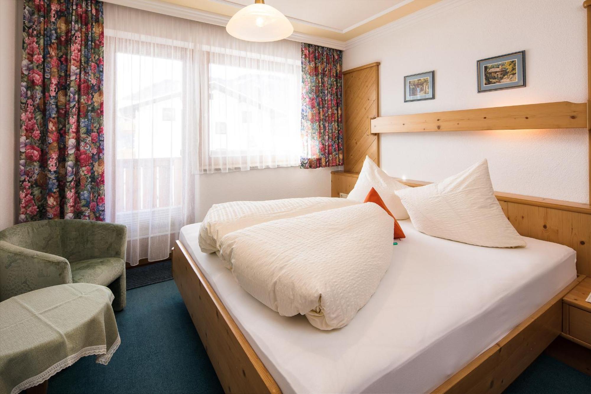 Haus Raetia Apartman Serfaus Kültér fotó